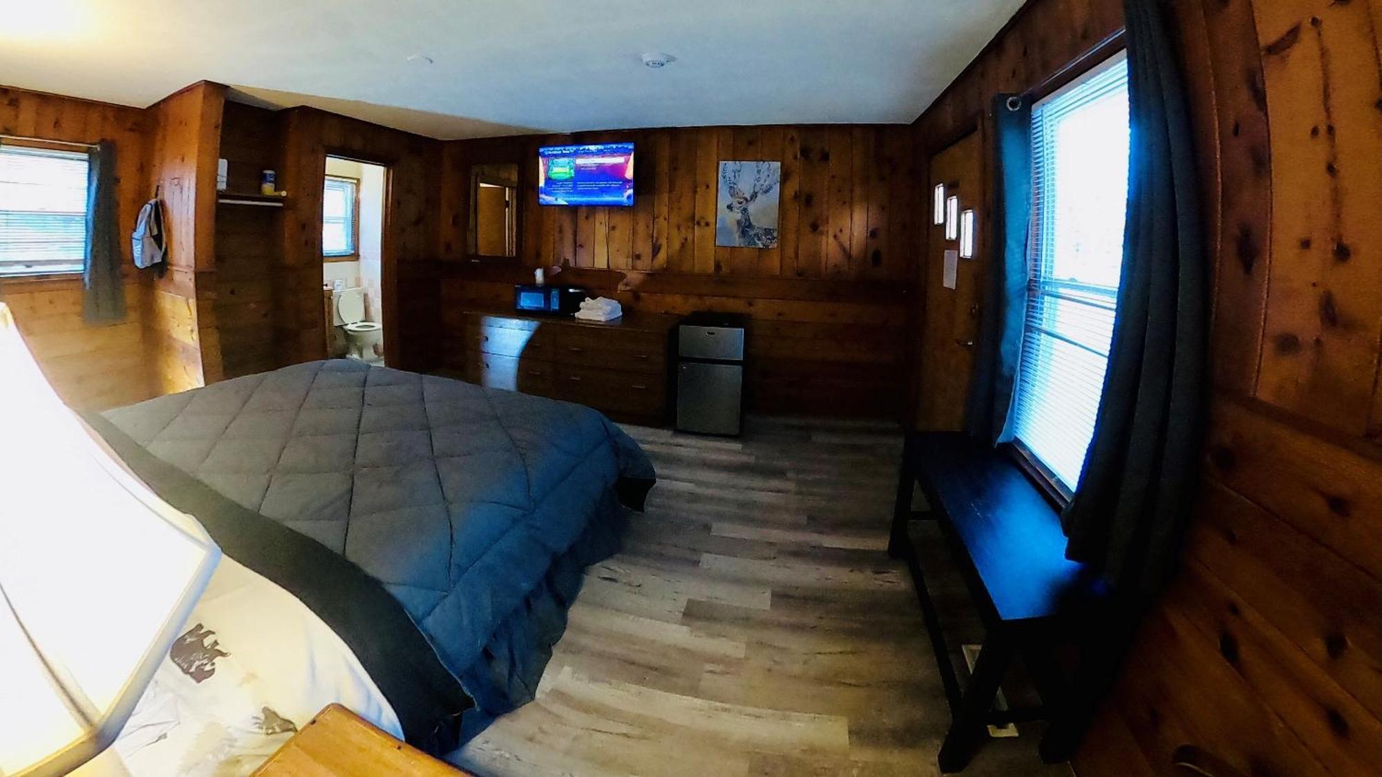 Heart Of The Berkshires Motel 皮茨菲尔德 外观 照片