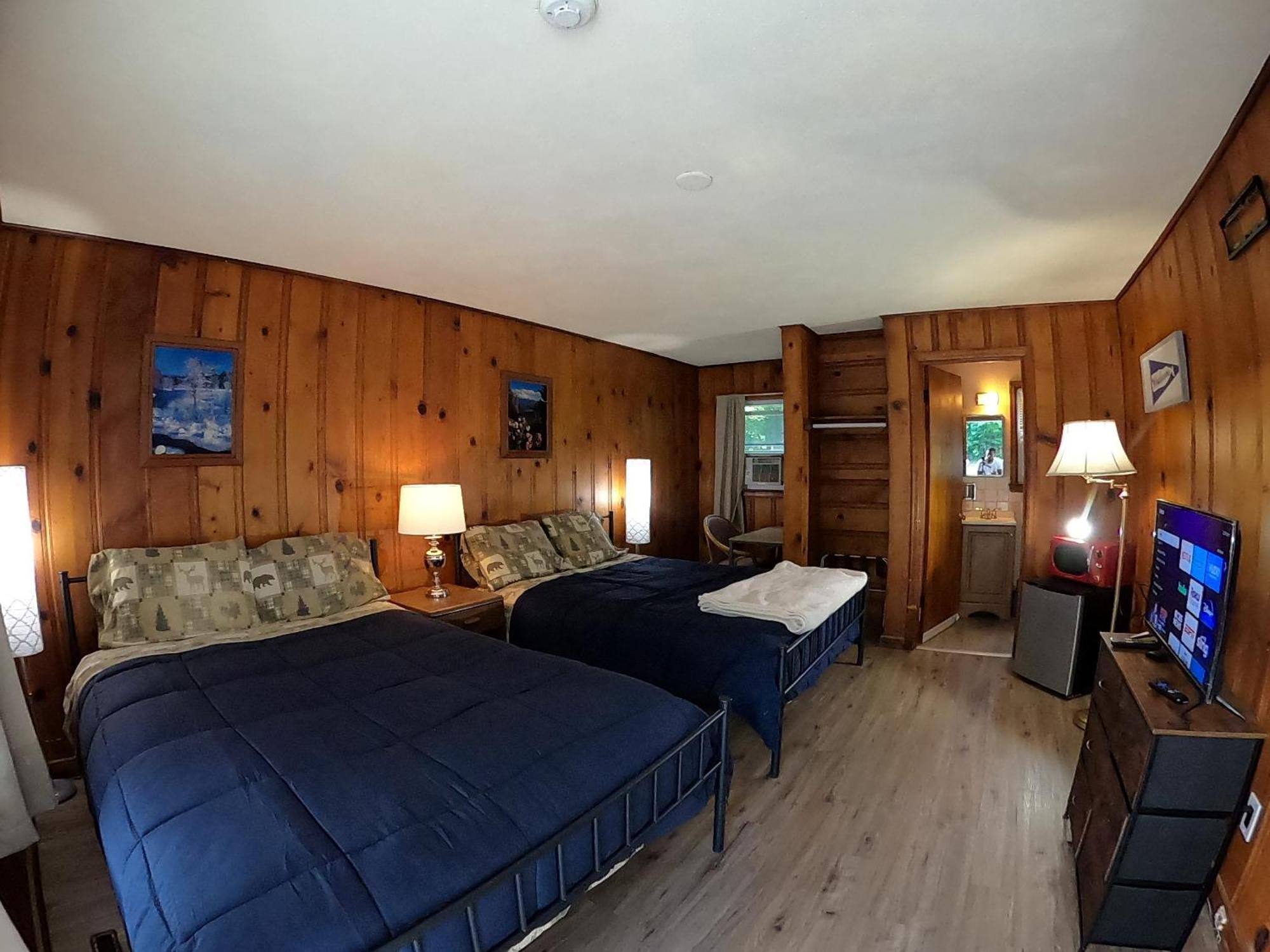 Heart Of The Berkshires Motel 皮茨菲尔德 外观 照片